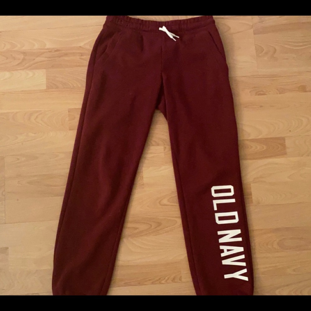 Old Navy sweatsuit burgundy maroon color